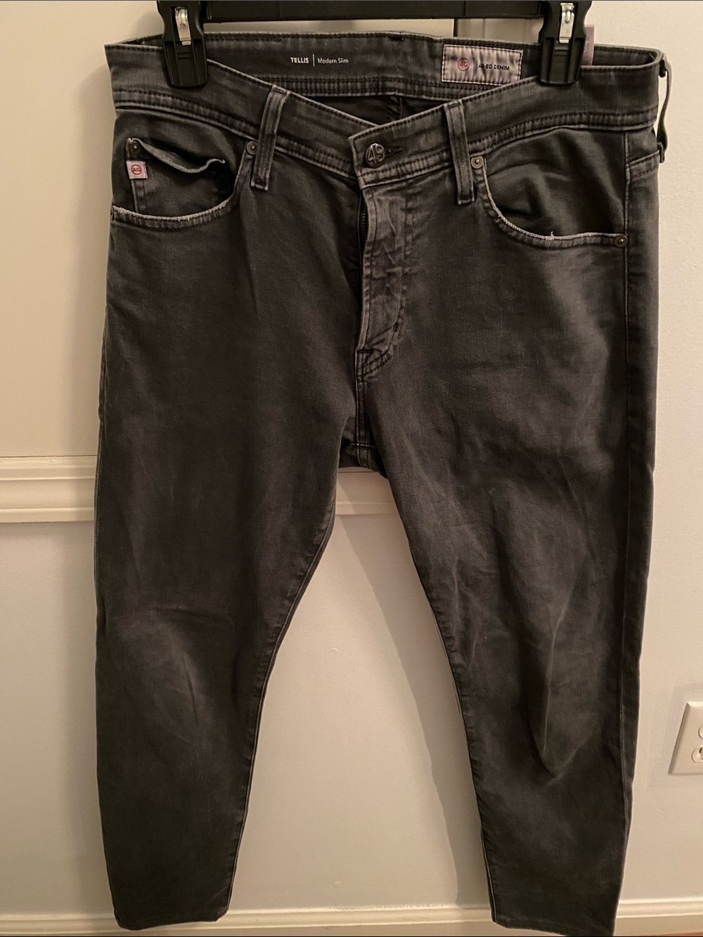 Ag Adriano Goldschmied Slim Straight Jeans in Charcoal